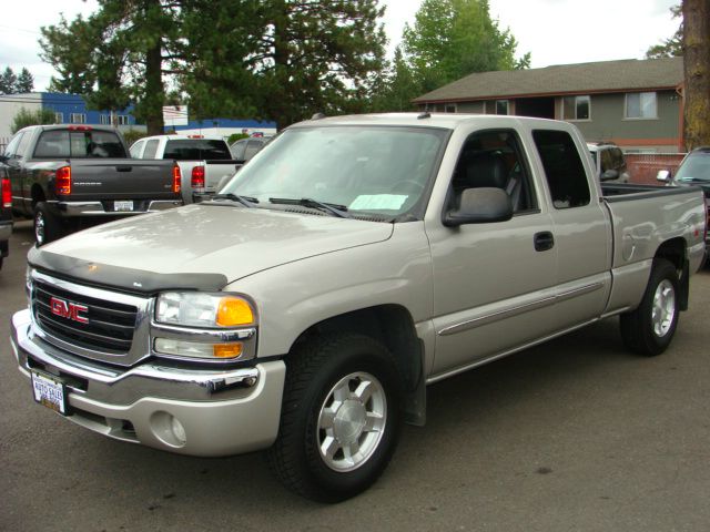 2004 GMC Sierra 1500 4DR SUV AT