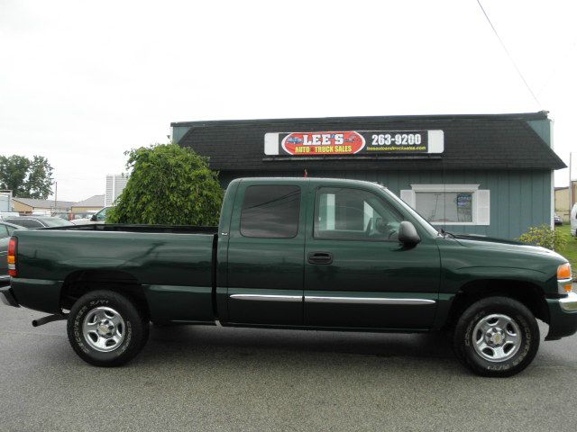 2004 GMC Sierra 1500 Standard 4X4 Hardtop