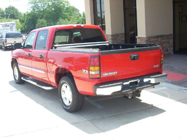 2004 GMC Sierra 1500 SE ZX4