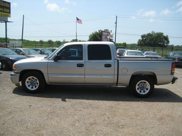 2005 GMC Sierra 1500 4WD Supercab 133 SVT Raptor