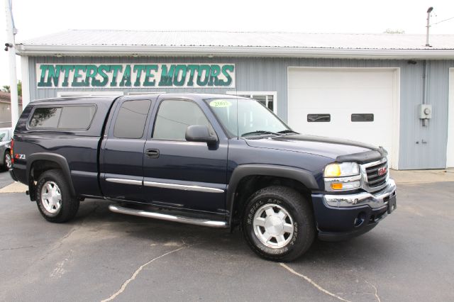 2005 GMC Sierra 1500 Standard 4X4 Hardtop