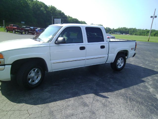 2005 GMC Sierra 1500 SE ZX4