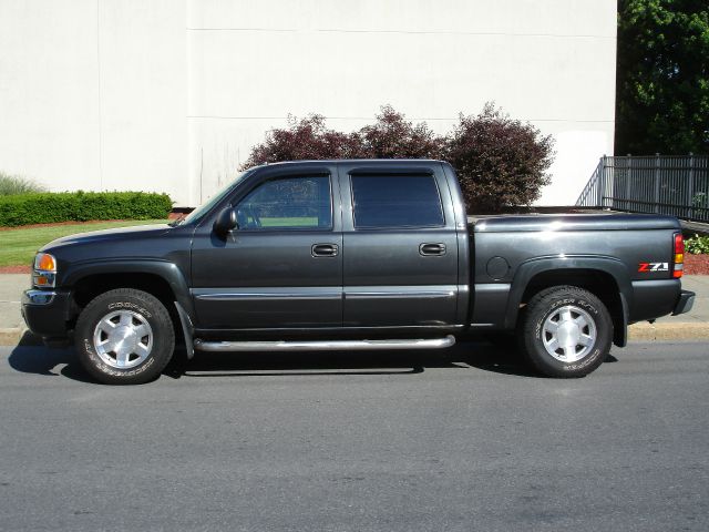 2005 GMC Sierra 1500 SE ZX4