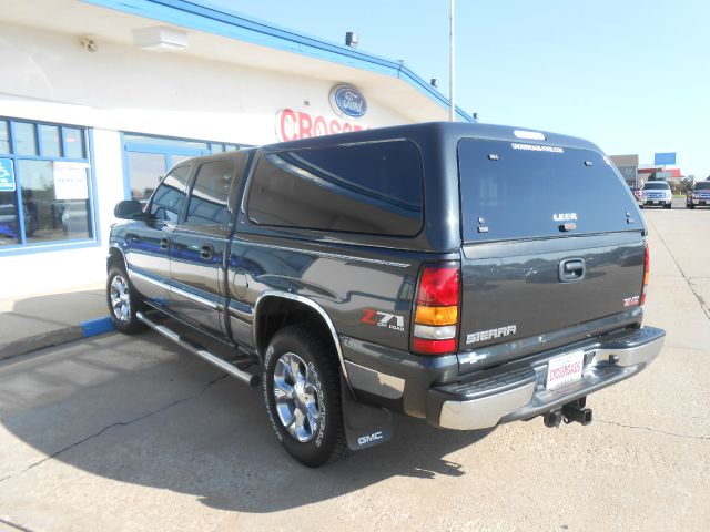 2005 GMC Sierra 1500 SE ZX4