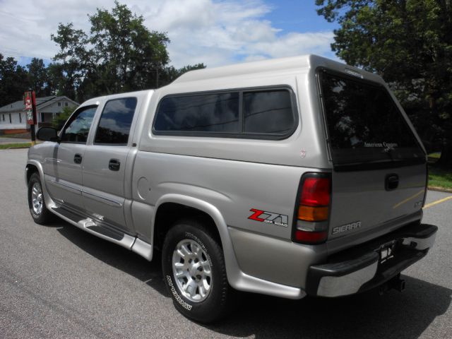 2005 GMC Sierra 1500 SE ZX4