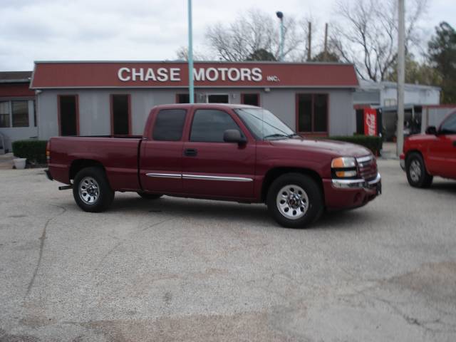 2005 GMC Sierra 1500 V8 R-design