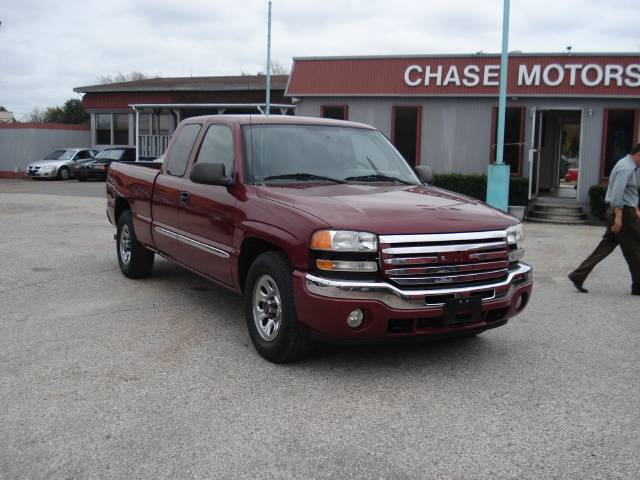 2005 GMC Sierra 1500 V8 R-design