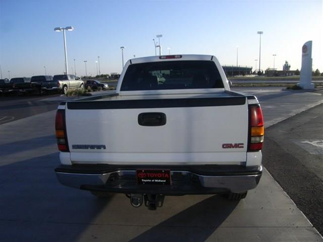 2005 GMC Sierra 1500 Unknown