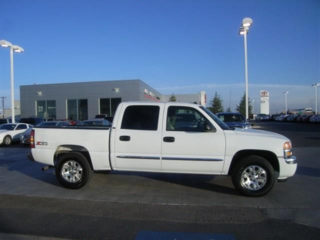 2005 GMC Sierra 1500 Unknown