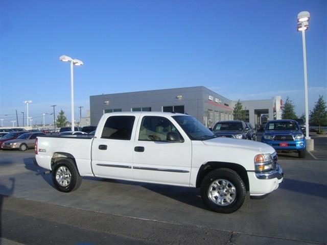 2005 GMC Sierra 1500 Unknown