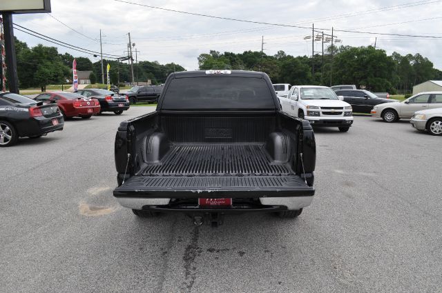 2005 GMC Sierra 1500 Cloth Buckets