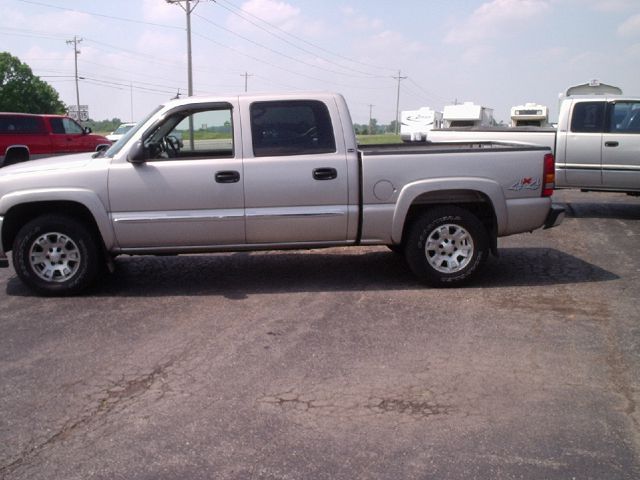 2005 GMC Sierra 1500 Lsall Wheeldrive