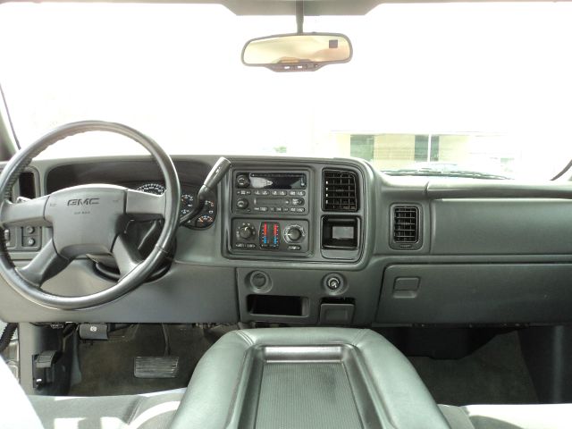 2005 GMC Sierra 1500 Lsall Wheeldrive