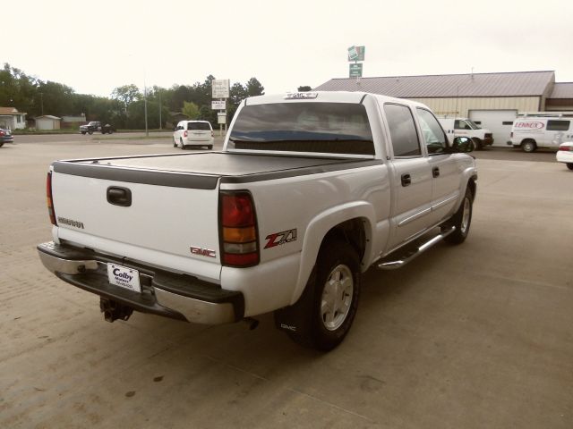 2005 GMC Sierra 1500 SE ZX4