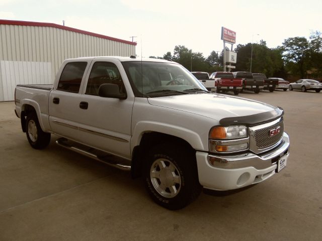 2005 GMC Sierra 1500 SE ZX4