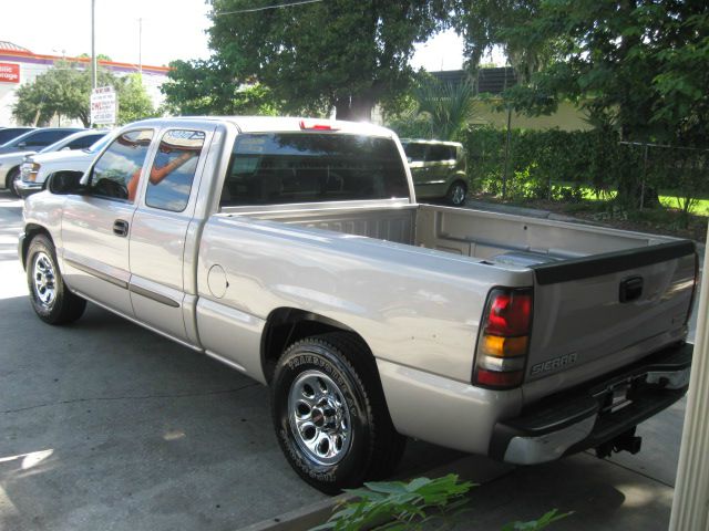 2005 GMC Sierra 1500 4dr Sdn 2.5L Turbo AWD