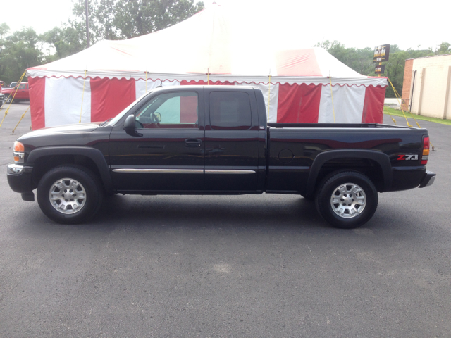 2005 GMC Sierra 1500 4DR SUV AT