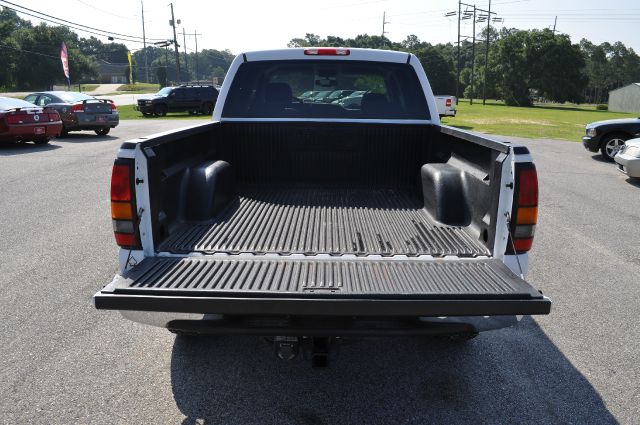 2005 GMC Sierra 1500 Lsall Wheeldrive