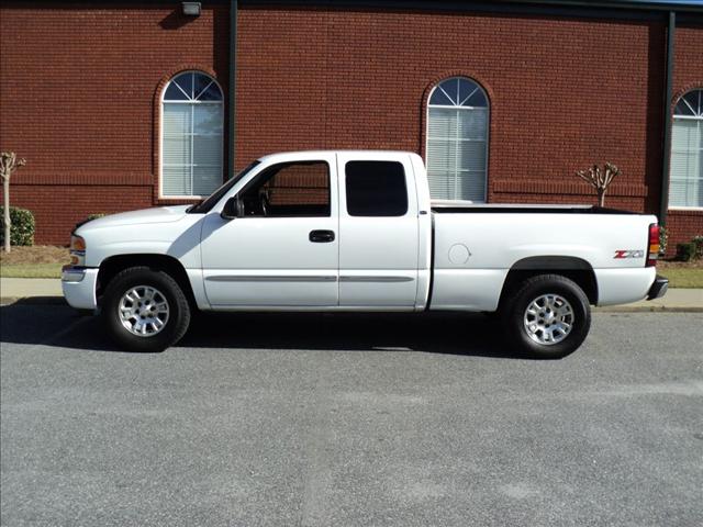 2005 GMC Sierra 1500 Unknown