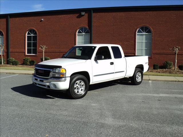 2005 GMC Sierra 1500 Unknown