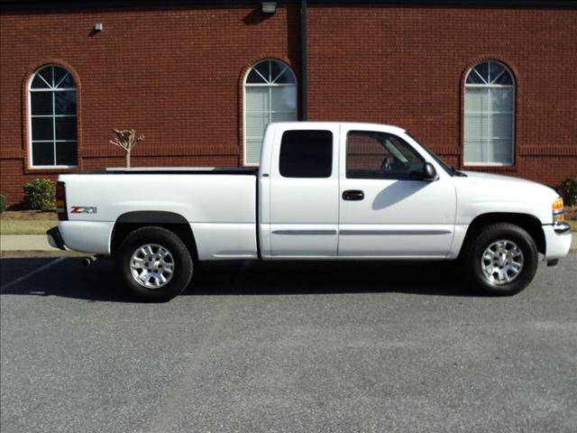 2005 GMC Sierra 1500 Unknown