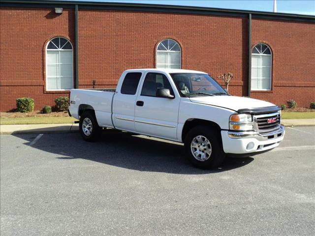 2005 GMC Sierra 1500 Unknown