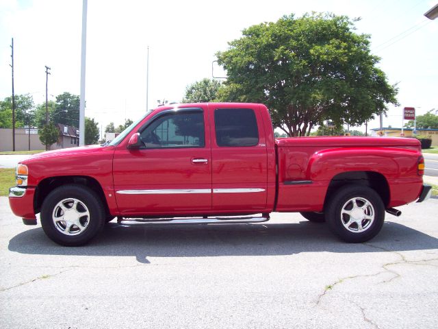 2005 GMC Sierra 1500 SES LOW Miles