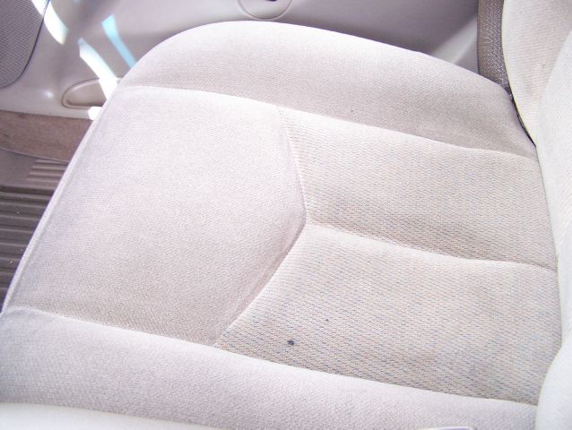 2005 GMC Sierra 1500 Cloth Buckets