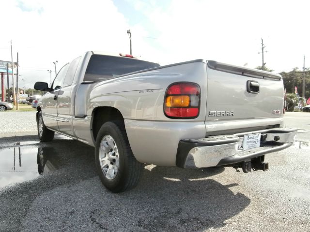 2005 GMC Sierra 1500 Lsall Wheeldrive