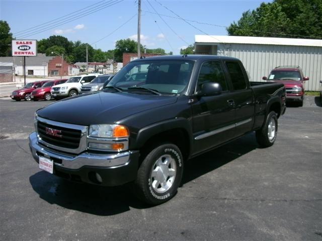 2005 GMC Sierra 1500 Standard 4X4 Hardtop