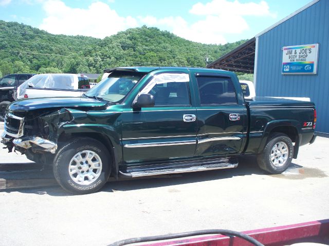 2005 GMC Sierra 1500 Lsall Wheeldrive