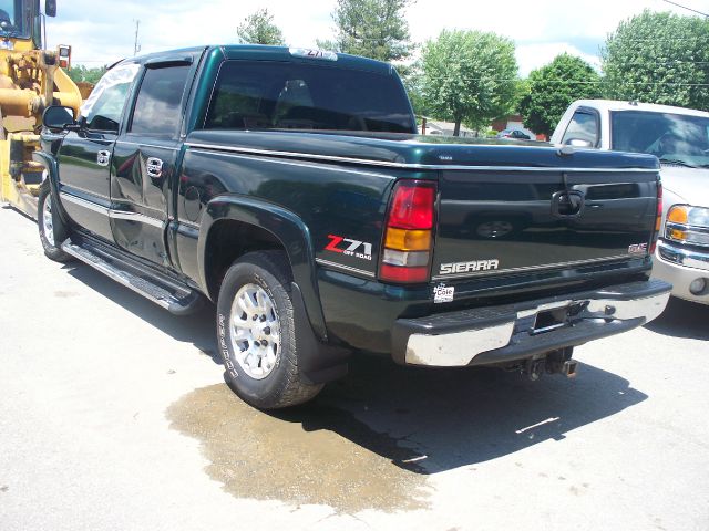 2005 GMC Sierra 1500 Lsall Wheeldrive