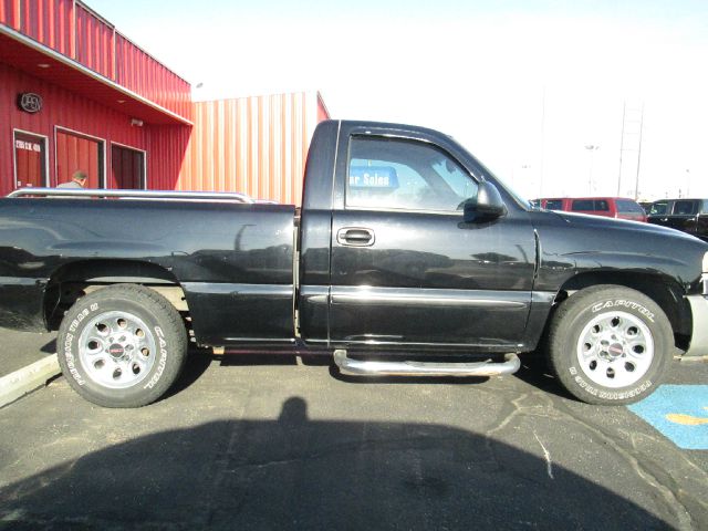 2005 GMC Sierra 1500 4dr Sdn Auto GLS w/XM