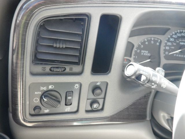 2006 GMC Sierra 1500 SLE Sierra 2WD