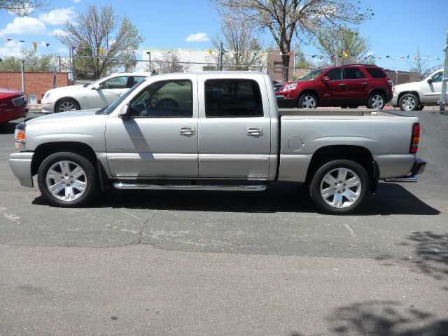 2006 GMC Sierra 1500 SLE Sierra 2WD