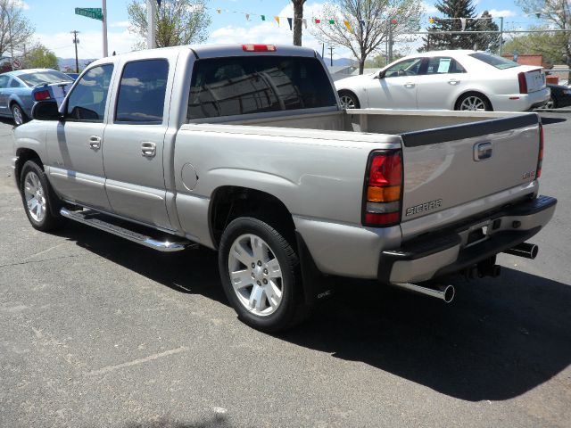 2006 GMC Sierra 1500 SLE Sierra 2WD