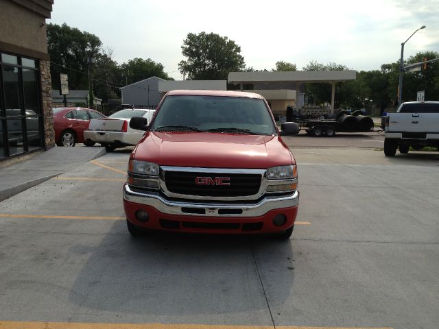 2006 GMC Sierra 1500 4WD LX AT