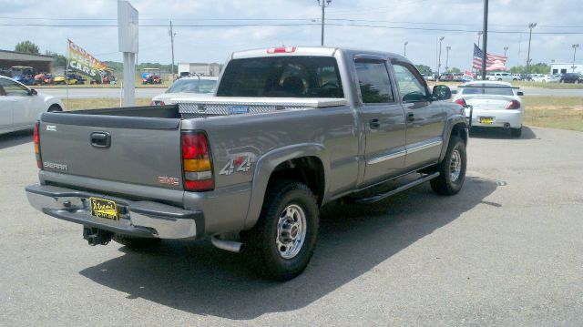 2006 GMC Sierra 1500 4WD W/leathersunroof