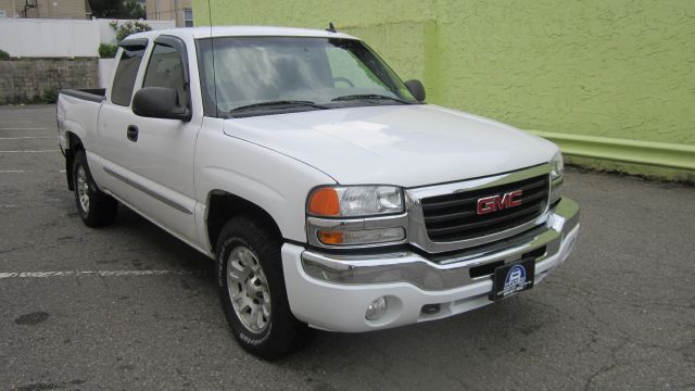 2006 GMC Sierra 1500 CREW CAB DRW WRK T