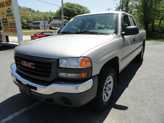 2006 GMC Sierra 1500 Lariat 4WD FX4