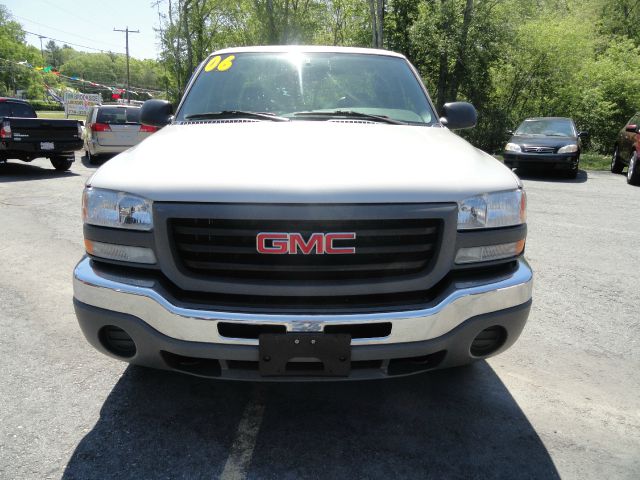 2006 GMC Sierra 1500 Lariat 4WD FX4