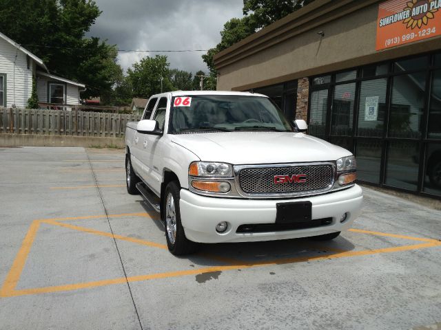 2006 GMC Sierra 1500 SLE Sierra 2WD