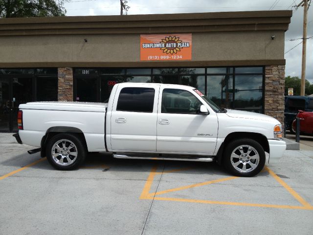 2006 GMC Sierra 1500 SLE Sierra 2WD