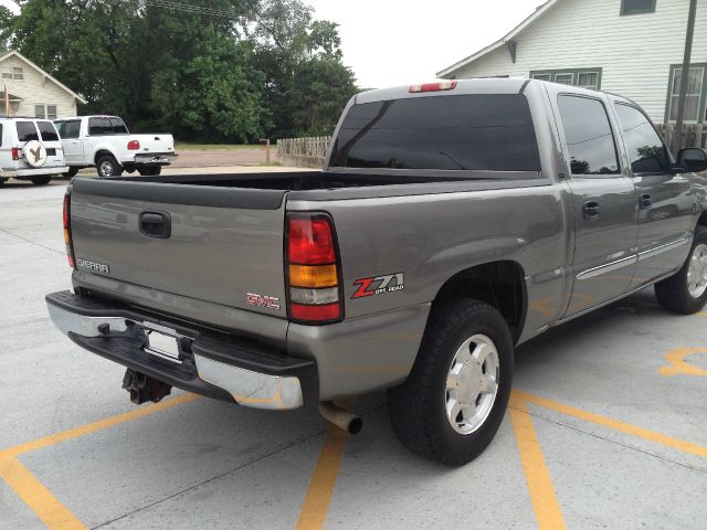 2006 GMC Sierra 1500 Touring AT W/dvd Resnavi