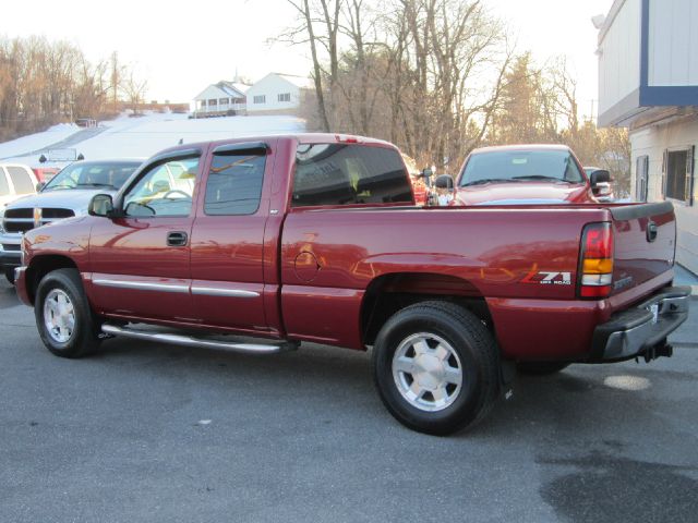 2006 GMC Sierra 1500 4DR SUV AT