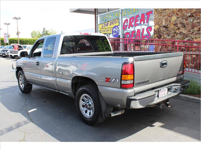 2006 GMC Sierra 1500 SL 2WD 4-cyl Automatic