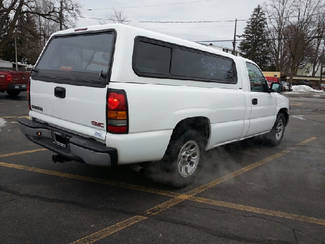 2006 GMC Sierra 1500 EX-L Minivan