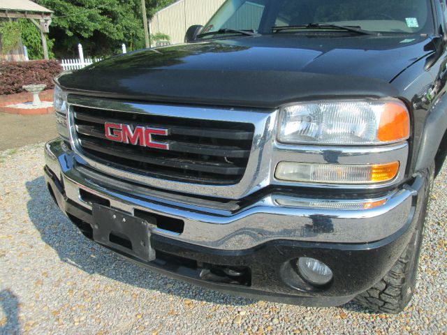 2006 GMC Sierra 1500 SLE Sierra 2WD