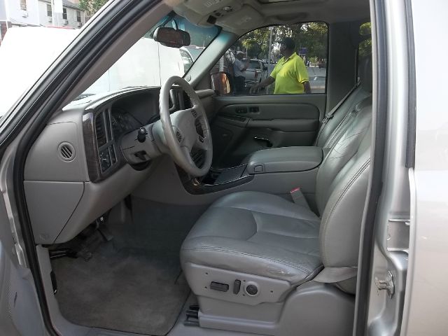 2006 GMC Sierra 1500 SLE Sierra 2WD