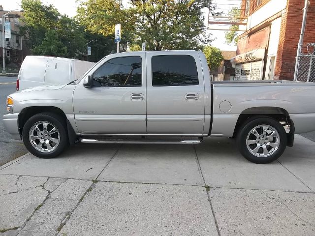 2006 GMC Sierra 1500 SLE Sierra 2WD